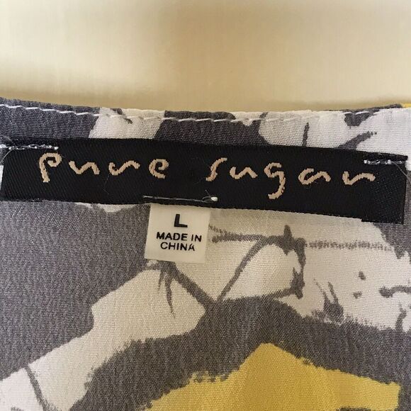 Pure Sugar Womens 100% Silk Pullover Top‎ Size L Animal Print V Neck Yellow Gray - Picture 5 of 7